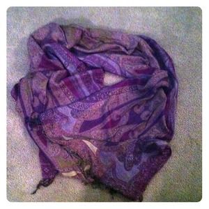 Beautiful paisley scarf/cape