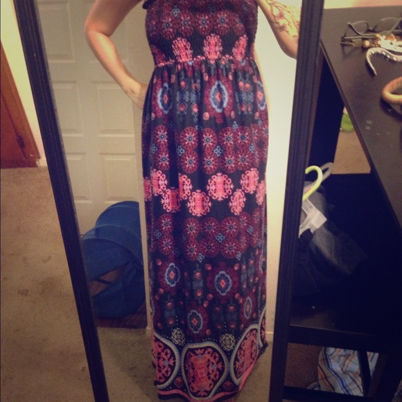 Adorable tube top maxi dress