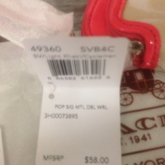 Sold   sold Authentic Coach Zip Wristlet - Picture 2 of 3