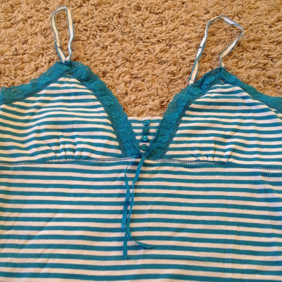 ❤ Cami ❤ - Picture 2 of 3