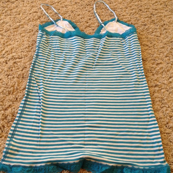 ❤ Cami ❤ - Picture 3 of 3