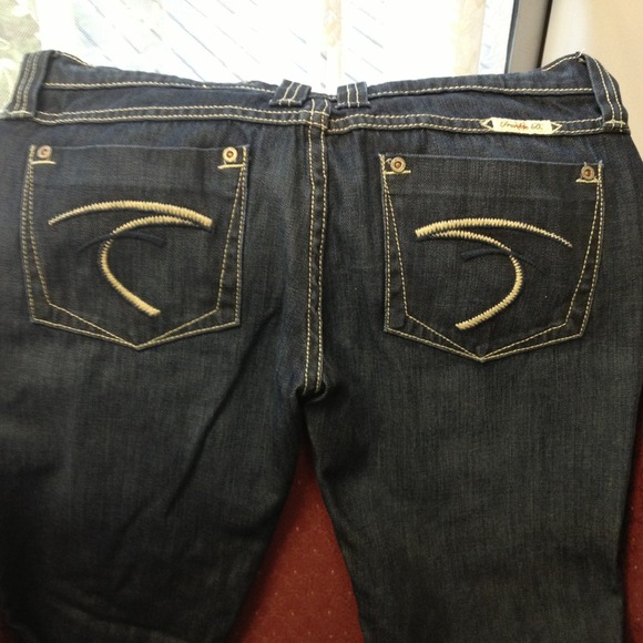Authentic Frankie B jeans for 5'2 and shorter