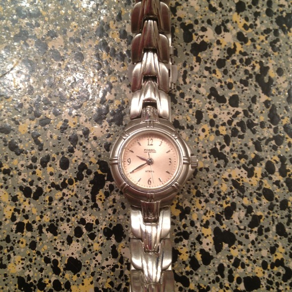 ✂Reserved!! Price cut✂Fossil watch