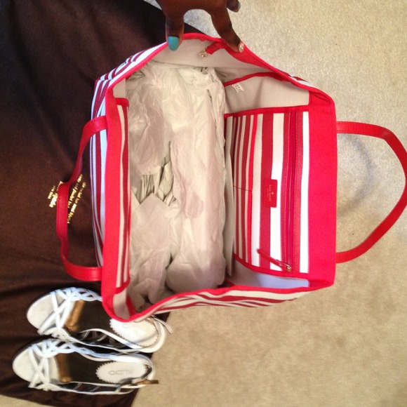 ❤Authentic Brand new with tag KATE SPADE  bag! - Picture 2 of 4