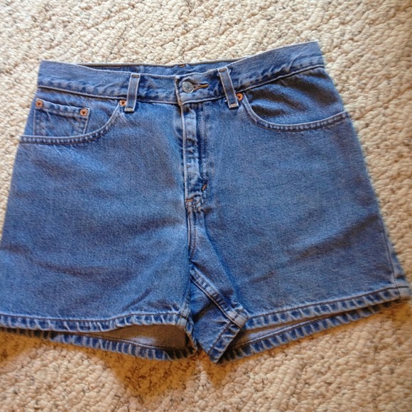 ***BUNDLED***Levi Strauss & Co Denim Shorts - Picture 2 of 2
