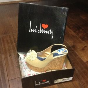 Wedge heels by Luichiny! NWT