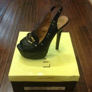 Liliana Penny Loafer Heels!