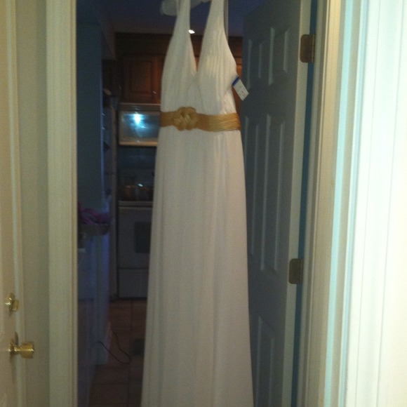 NWT! Faviana White Chiffon Dress - Picture 2 of 4