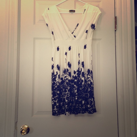 Super cute summer dress - Picture 1 of 2