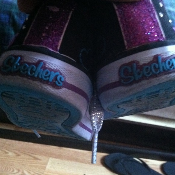 Sold - Picture 2 of 3