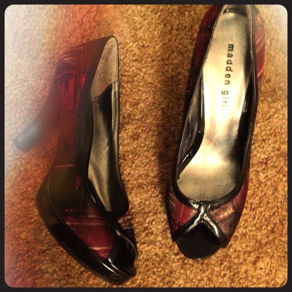 Reduced! Peep-toe Heels