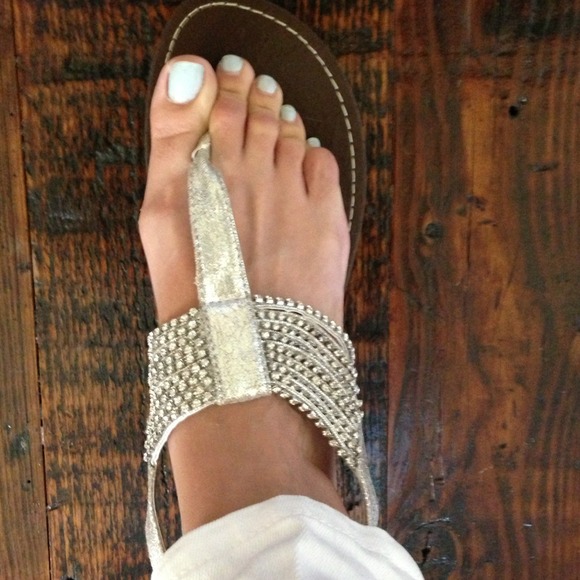 SOLD - Picture 2 of 4