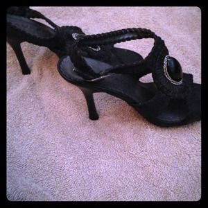 Ankle strap cute sandals size 6