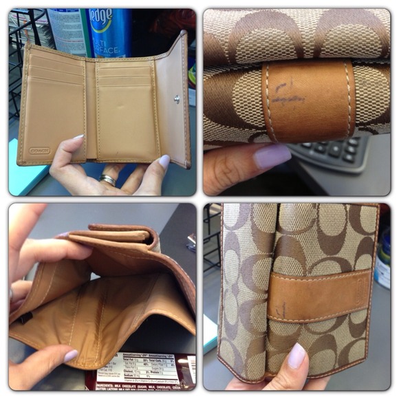 🔴SOLD🔴 @Mawz Authentic Coach Wallet - Picture 2 of 2