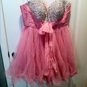 🚫 REDUCED! 🚫 Sherri Hill Prom Dress