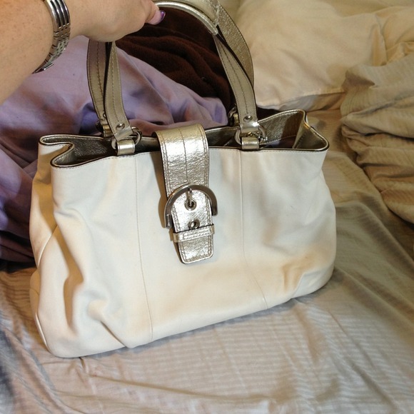 SOLD 💯authentic coach purse/bag🔸make offer🔸