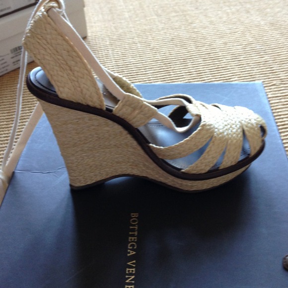 Bottega Veneta 7.5 shoes - Picture 4 of 4