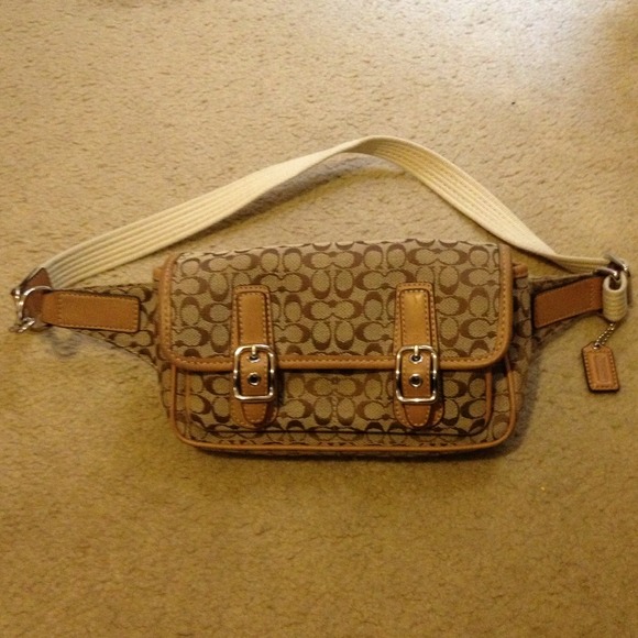 Coach Handbags - Coach Travel Bag