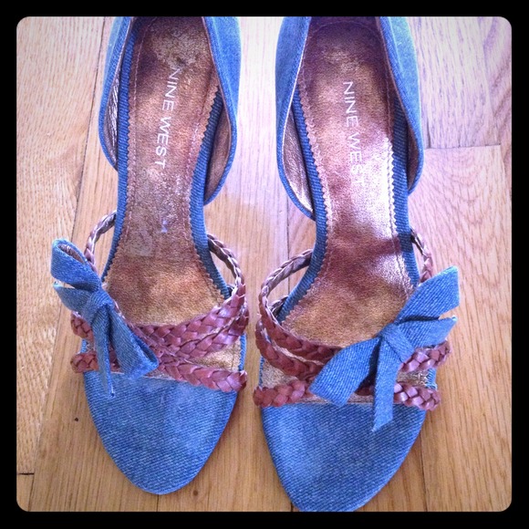 NEW Pretty Cute Sandals