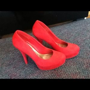 🎀 Red Brash Heels 🎀