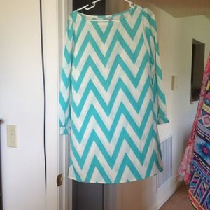REDUCED! Turquoise/off white boutique shift dress