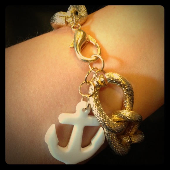 Gold link bracelet w/ Anchor Charm - Coral - NWOT