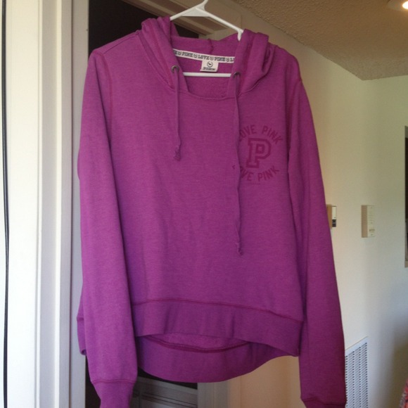 ❌Sold❌Purple VS Pink hoodie with pockets size Med