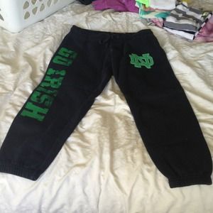 Capri length Notre Dame sweatpants, size small