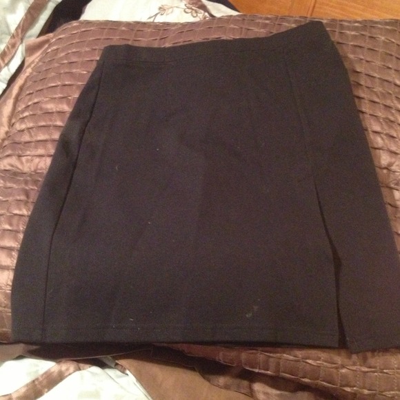 Black skirt