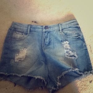 Light distressed high waisted shorts