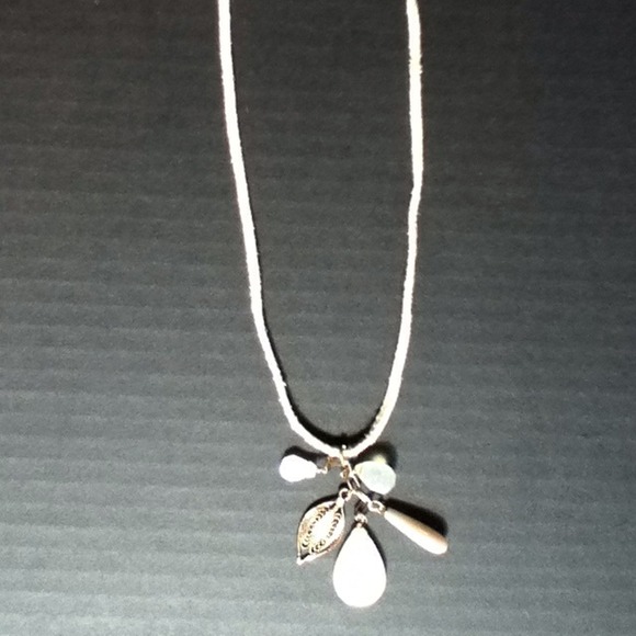 ~EXPESS~ SUEDE NECKLACE WITH SHELLS AND BEADS