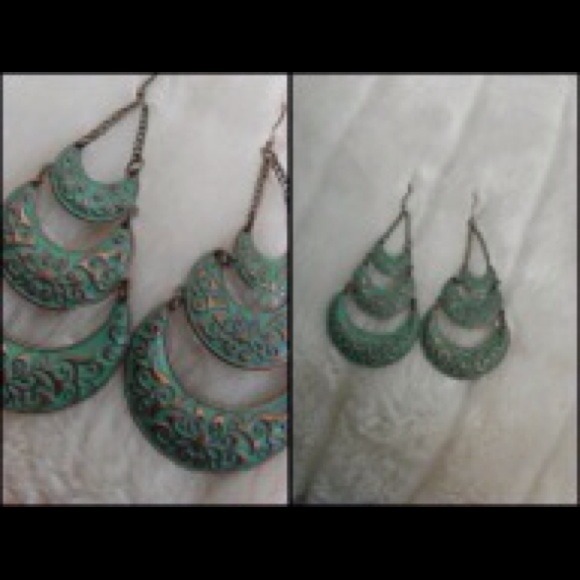 3tier tribal earrings green hue