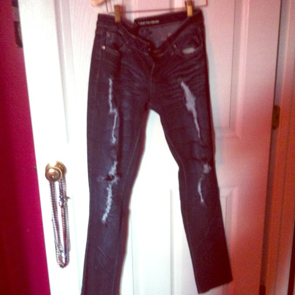 Size 9 new ripped skinny jeans