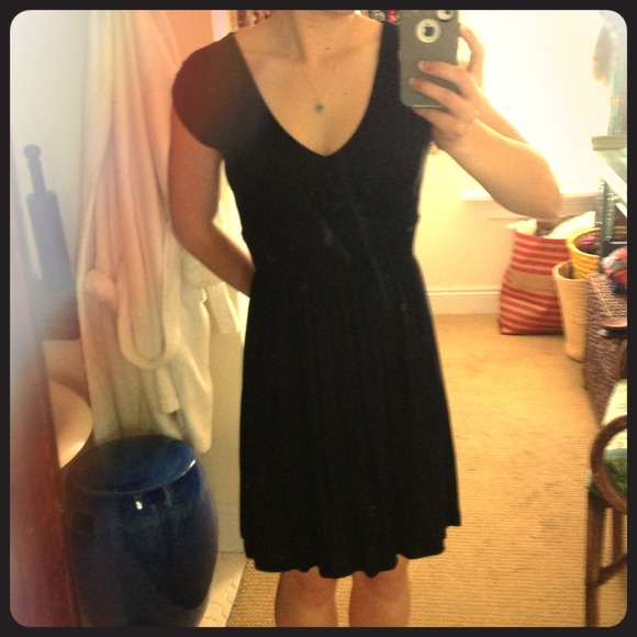 Black dress(can be worn on size 4-6)