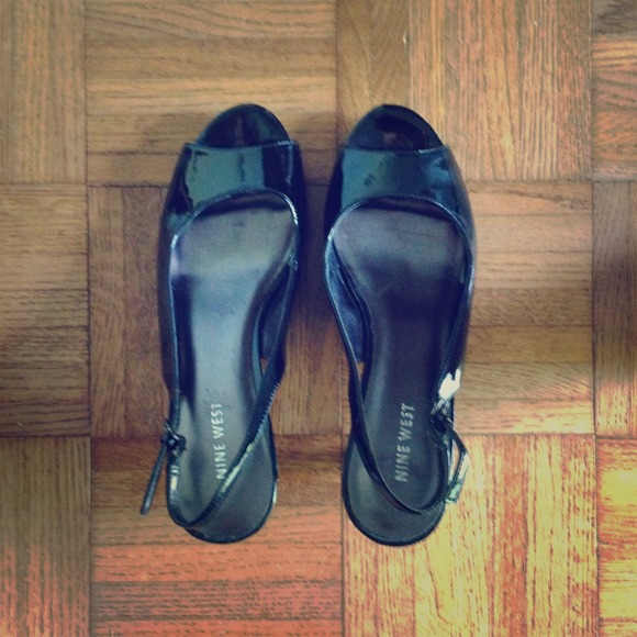 Nine West Black Patent Leather Slingback Heels