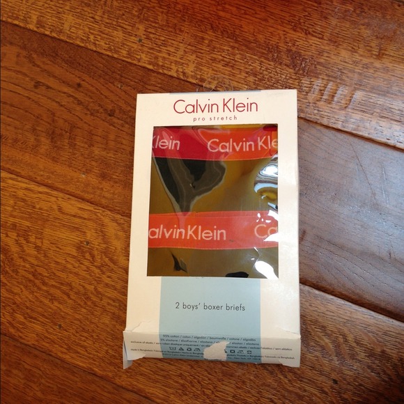 SOLD*****Boys 4-5 Calvin Klein Boxer briefs