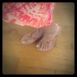 Reserved shoes and coral orange summer hat bundle