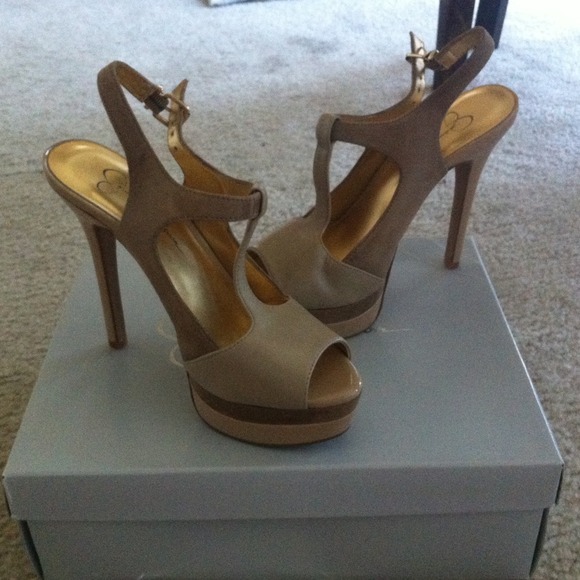 Jessica Simpson heels