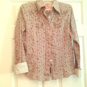 SOLD REDuCED Super Chic English Rose button up