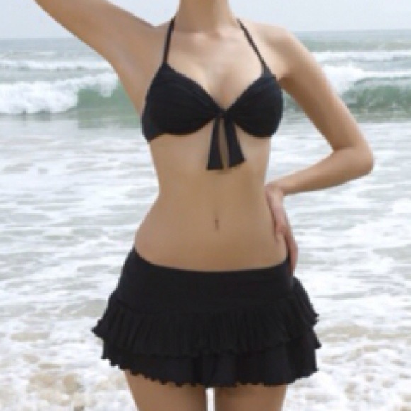 Sexy front-tie  3-pcs black bikini set