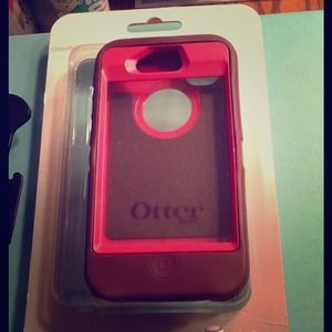 Otter box for iPhone 4/4s
