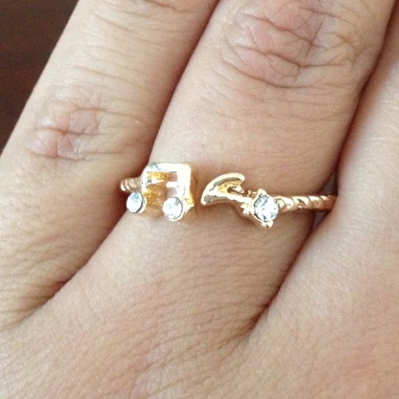 Adjustable Music note fashion ring