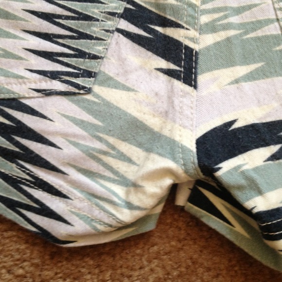 Hold! Missoni sports denim shorts - Picture 3 of 4