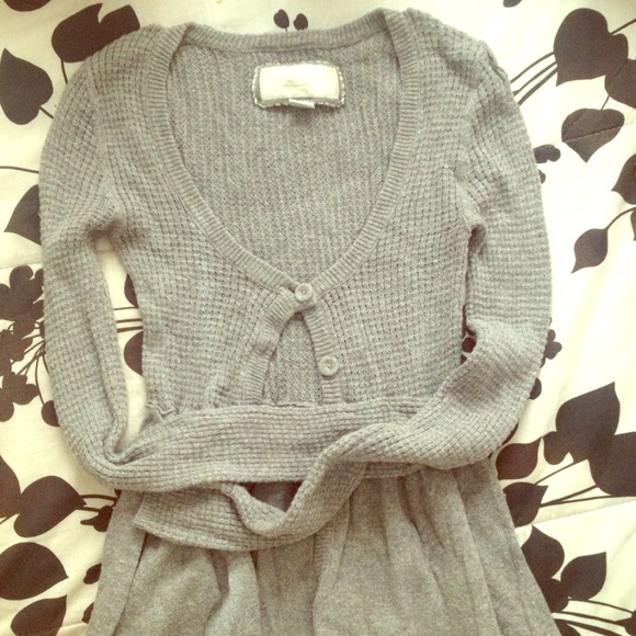 American Eagle grey knit cardigan