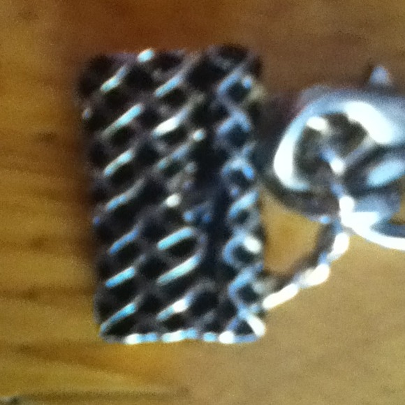 Channel bracelet - Picture 4 of 4