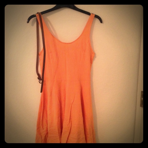 ❎TRADED❎ H&M orange dress!
