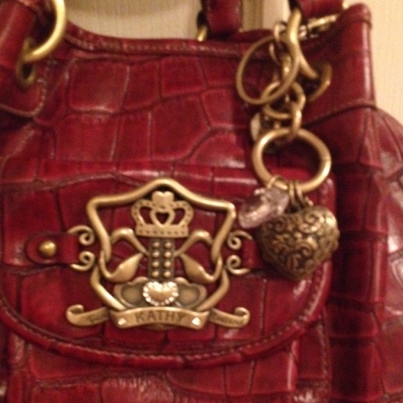 🎀SOLD🎀Kathy Van Zeeland,Burg Croc Embossed Purse - Picture 2 of 4