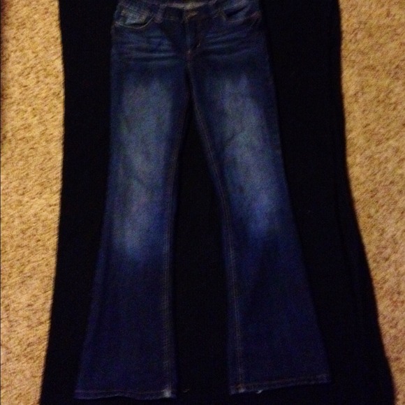 Aero sweater L & LEI flare jeans sz 9 long - Picture 2 of 4