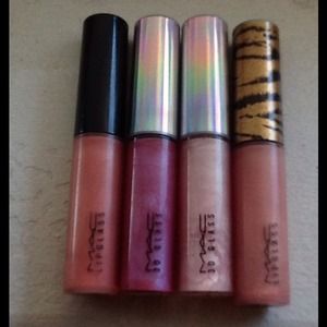MAC LIPGLASS!!