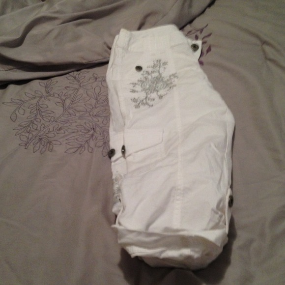 Pants - Picture 2 of 3